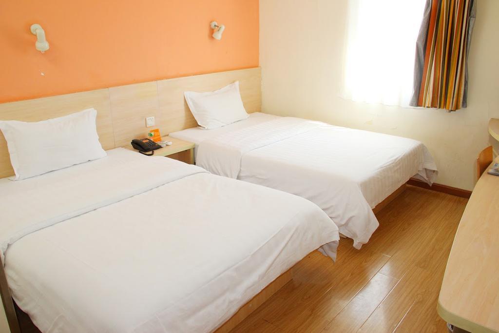 7Days Inn Heyuan Cultrual Palace Renren Le Exterior foto